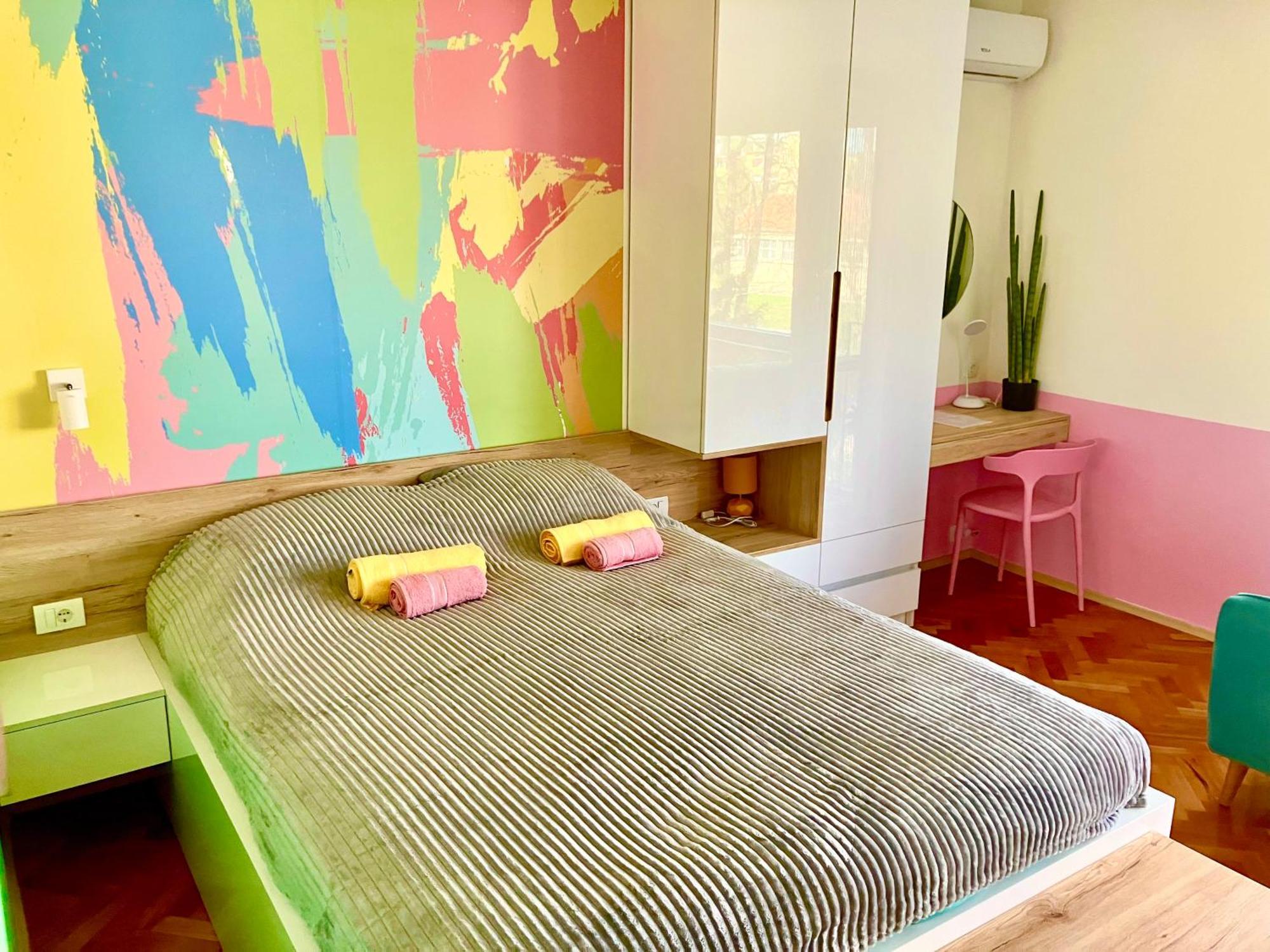 Happy Sweet Apartment Nis